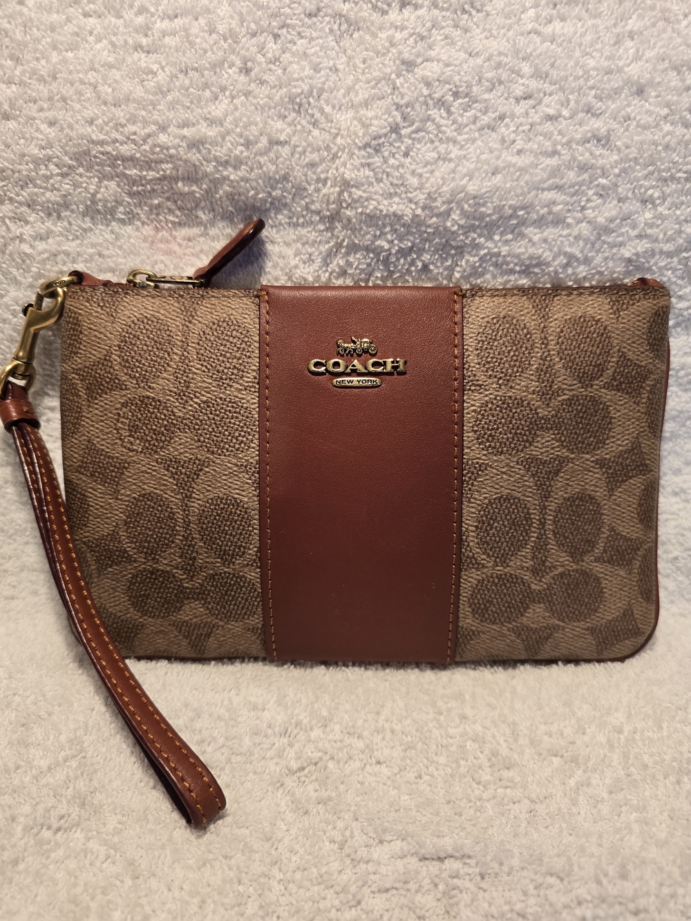 COACH 32445 Tan Signature Canvas Wristlet Clutch Rust Leather Stripe *READ*